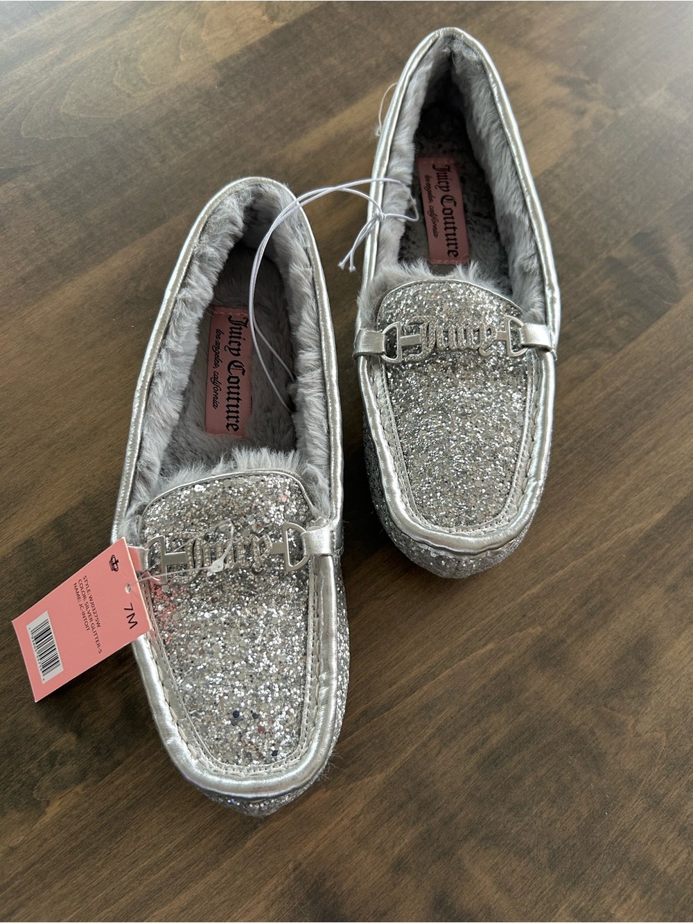 🪩🪩Juicy Couture Silver Glitter Faux-Fur Loafers 🪩🪩